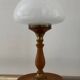 Lampe scandinave en bois et opaline