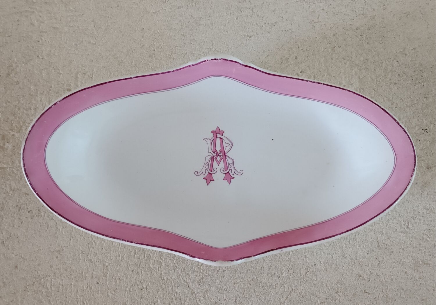 Ravier terre de fer Bordeaux Vieillard monogram AR