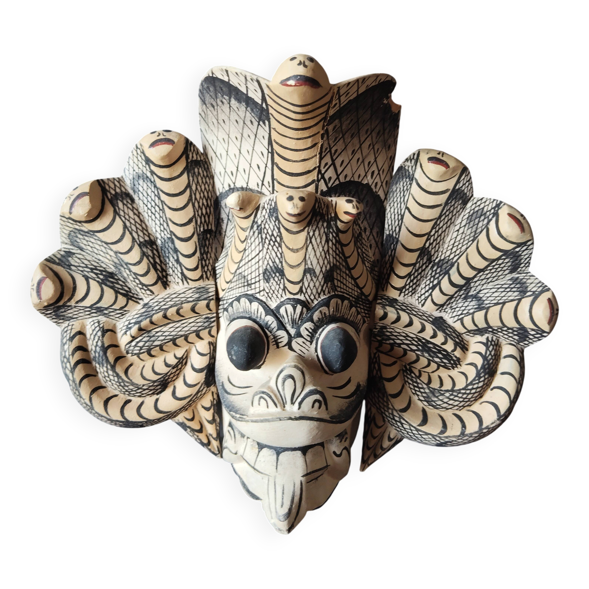 Ancient Balinese mask in carved wood – Protective Naga – Sculpture a