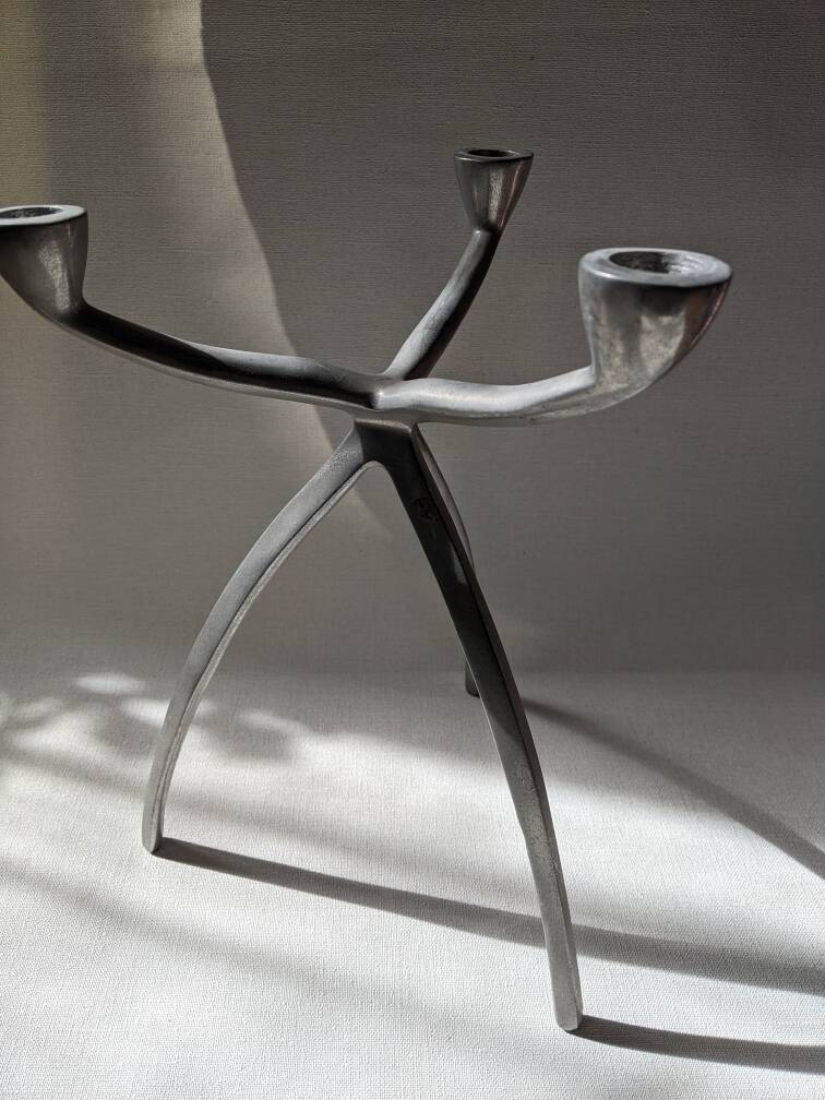 Scandinavian design tripod aluminum candlestick holder silver metal