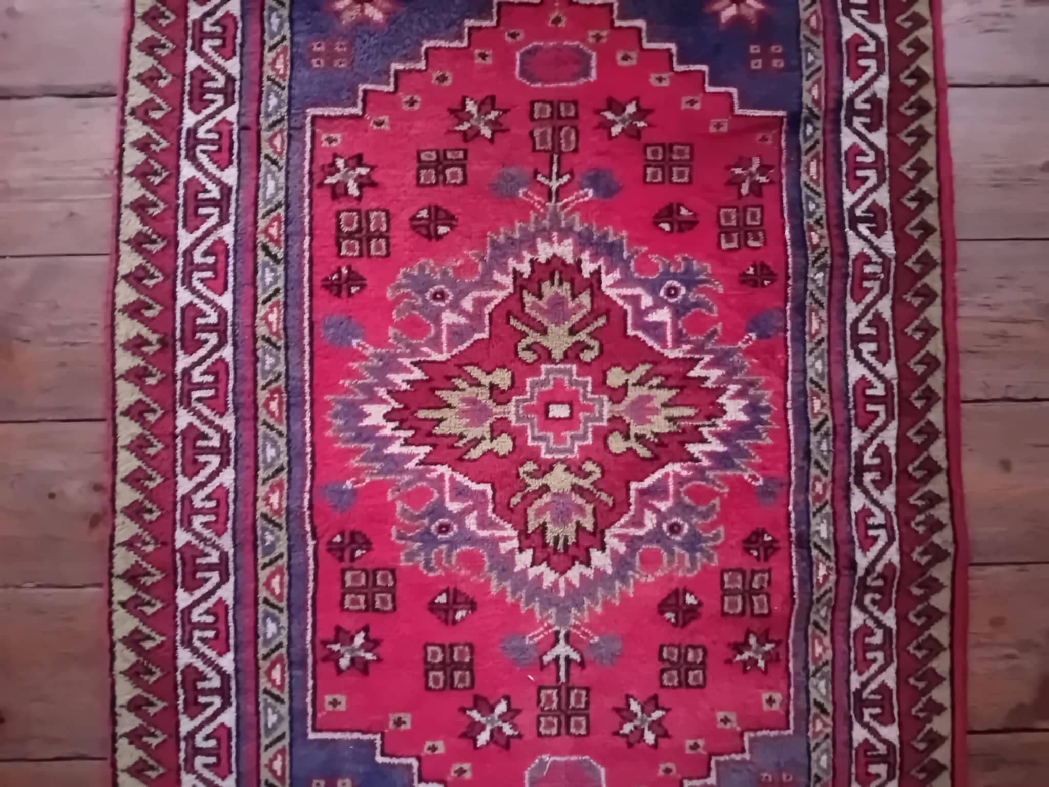 Handmade Anatolian carpet Yahyahli 194x101cm
