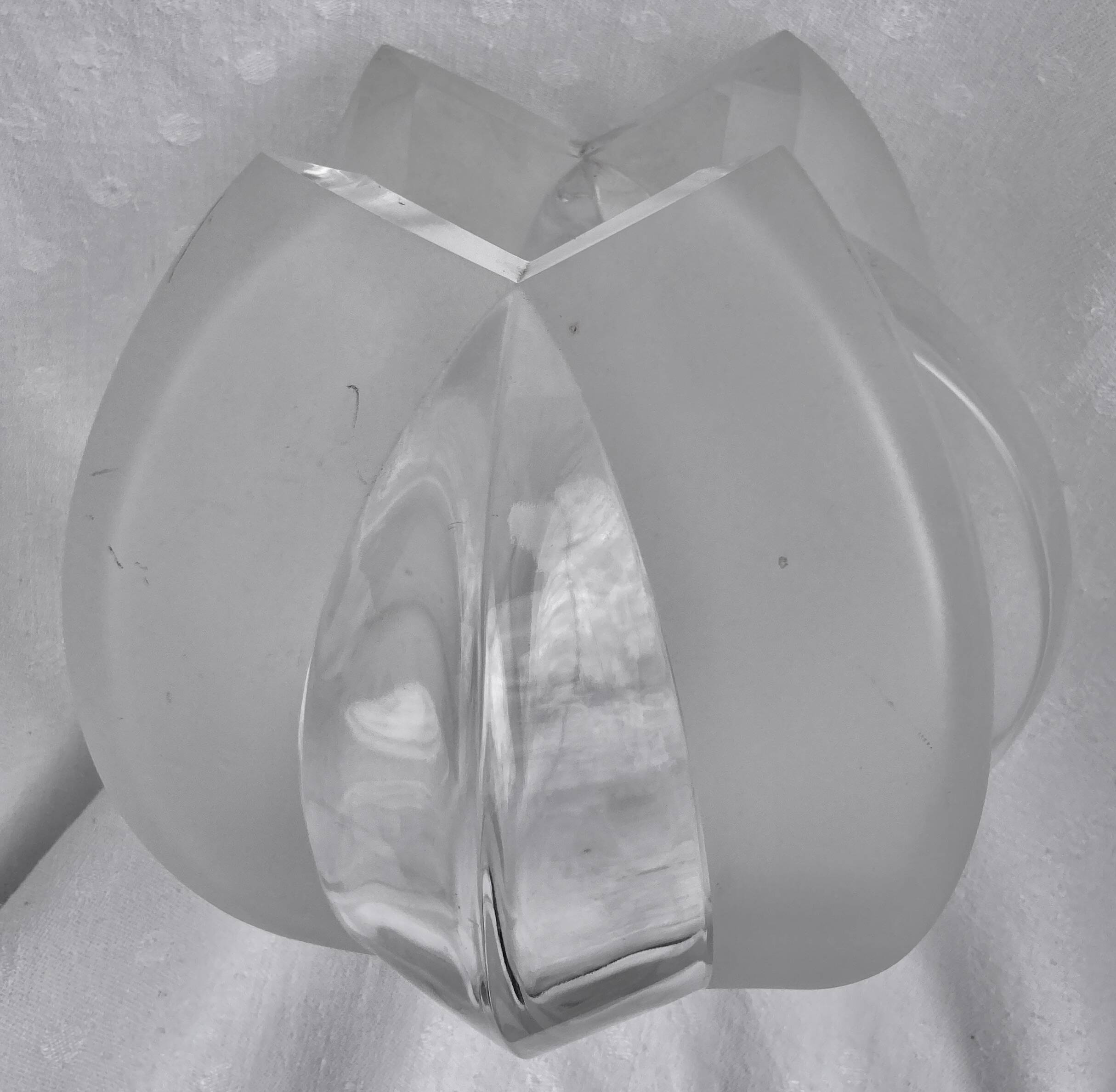 Polylobed crystal vase, partly satin-finished, art glass vintage design, 70s