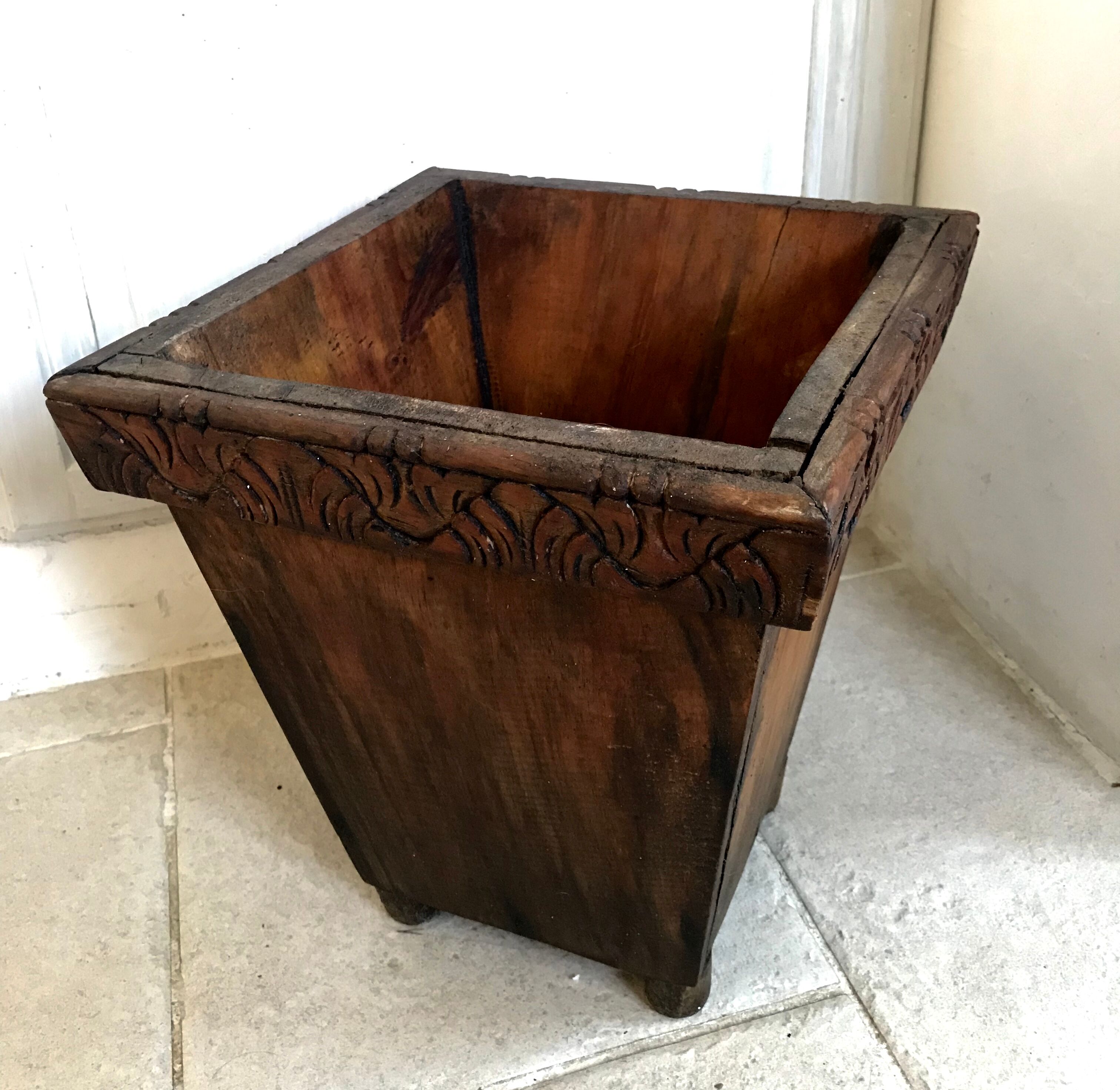 Wooden potty