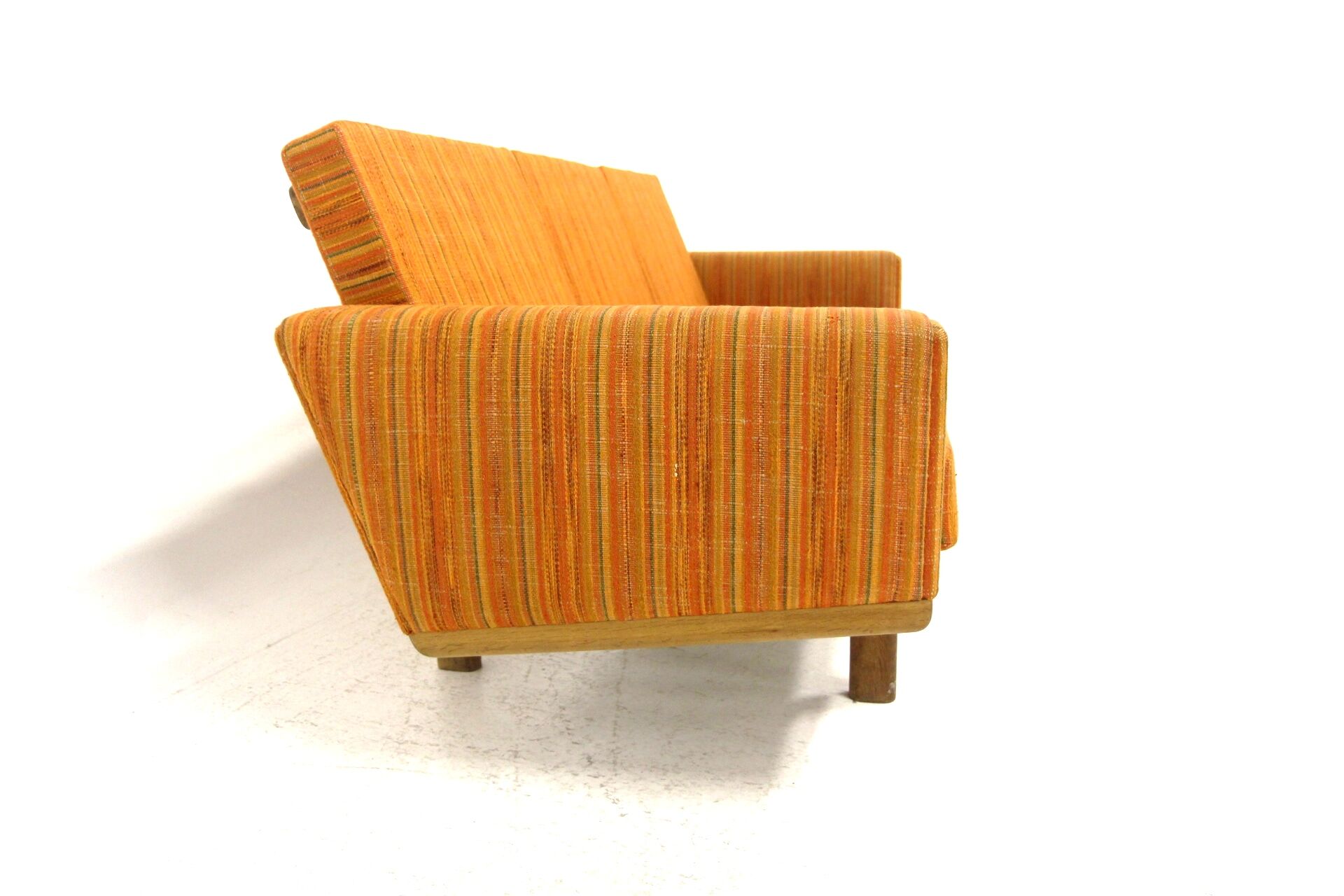 Scandinavian sofa "GE-236", Hans J. Wegner, Getama, Denmark, 1960