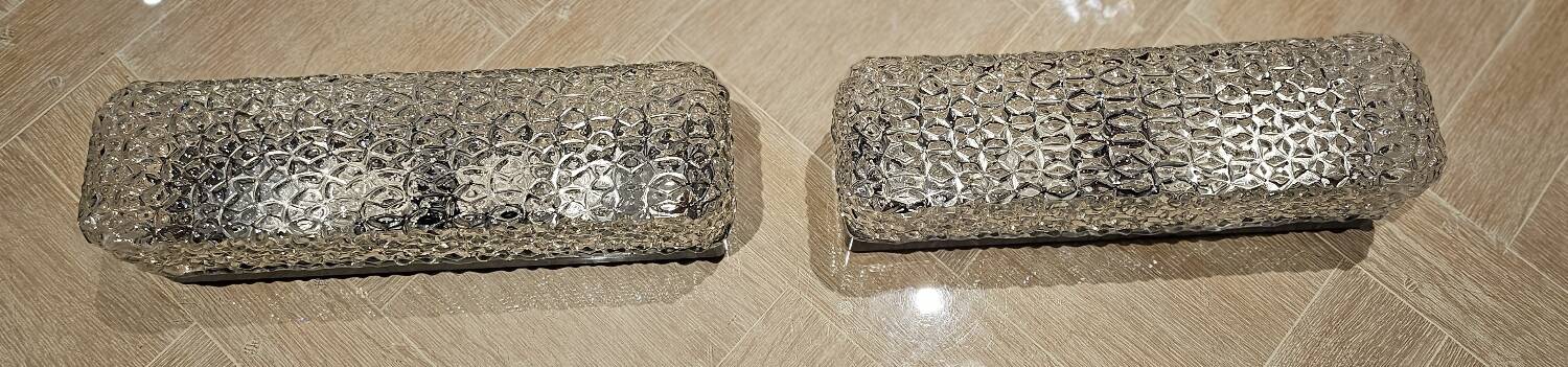 Set of 2 hammered glass wall lights