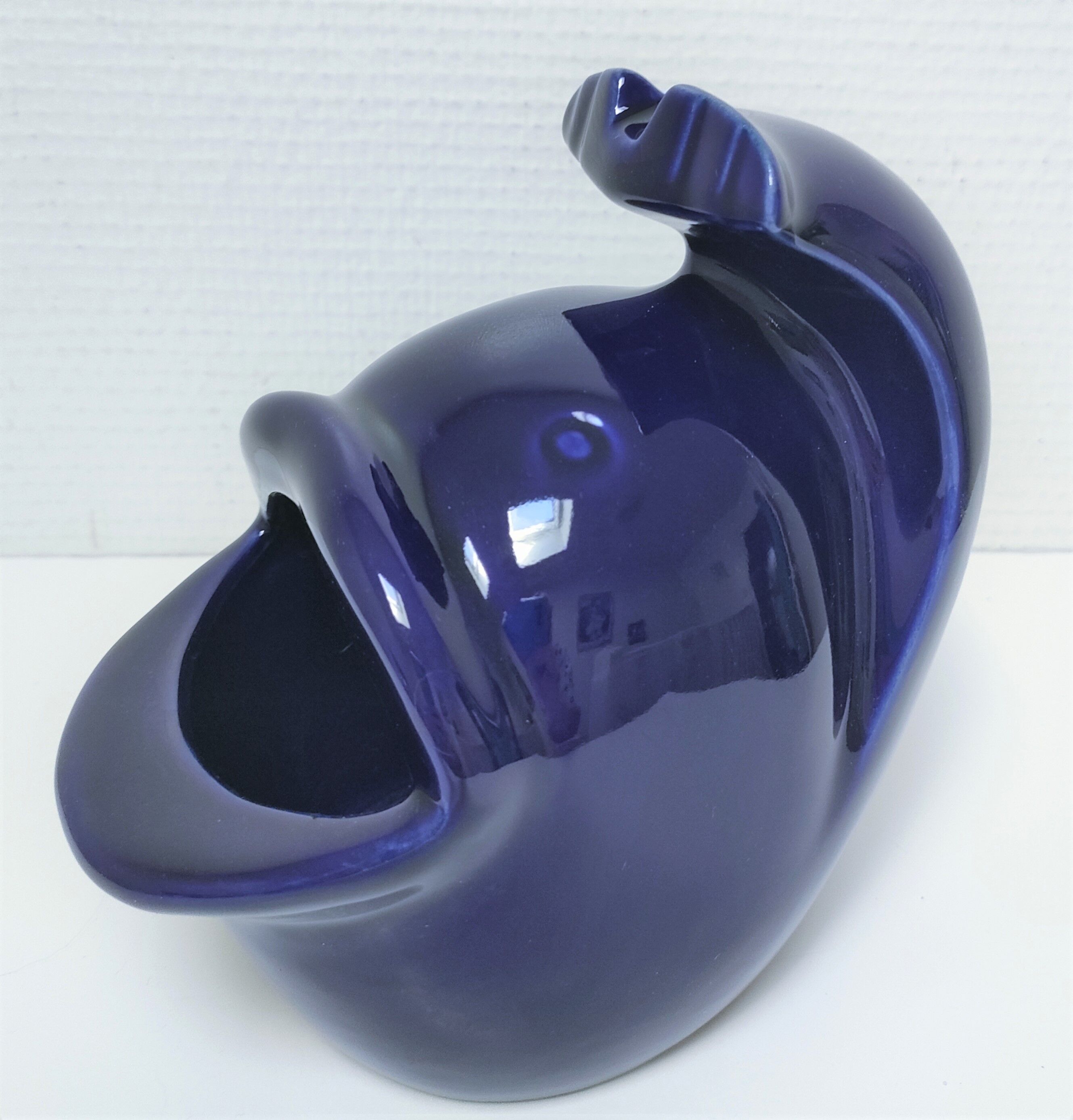 Grand cendrier poisson céramique bleue design vintage