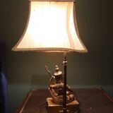 Asian table lamp in gilded bronze