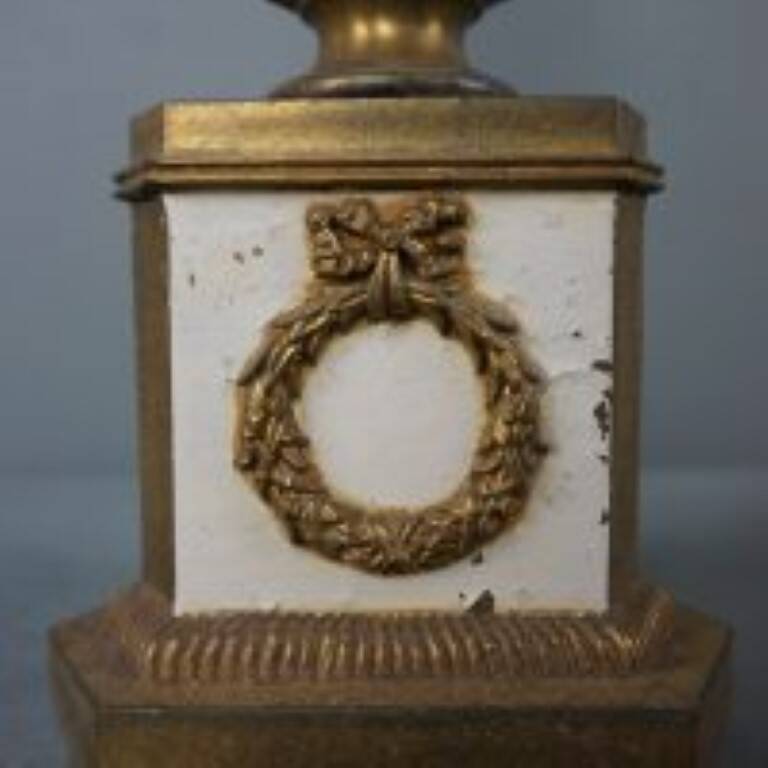 Lampe à colonne antique