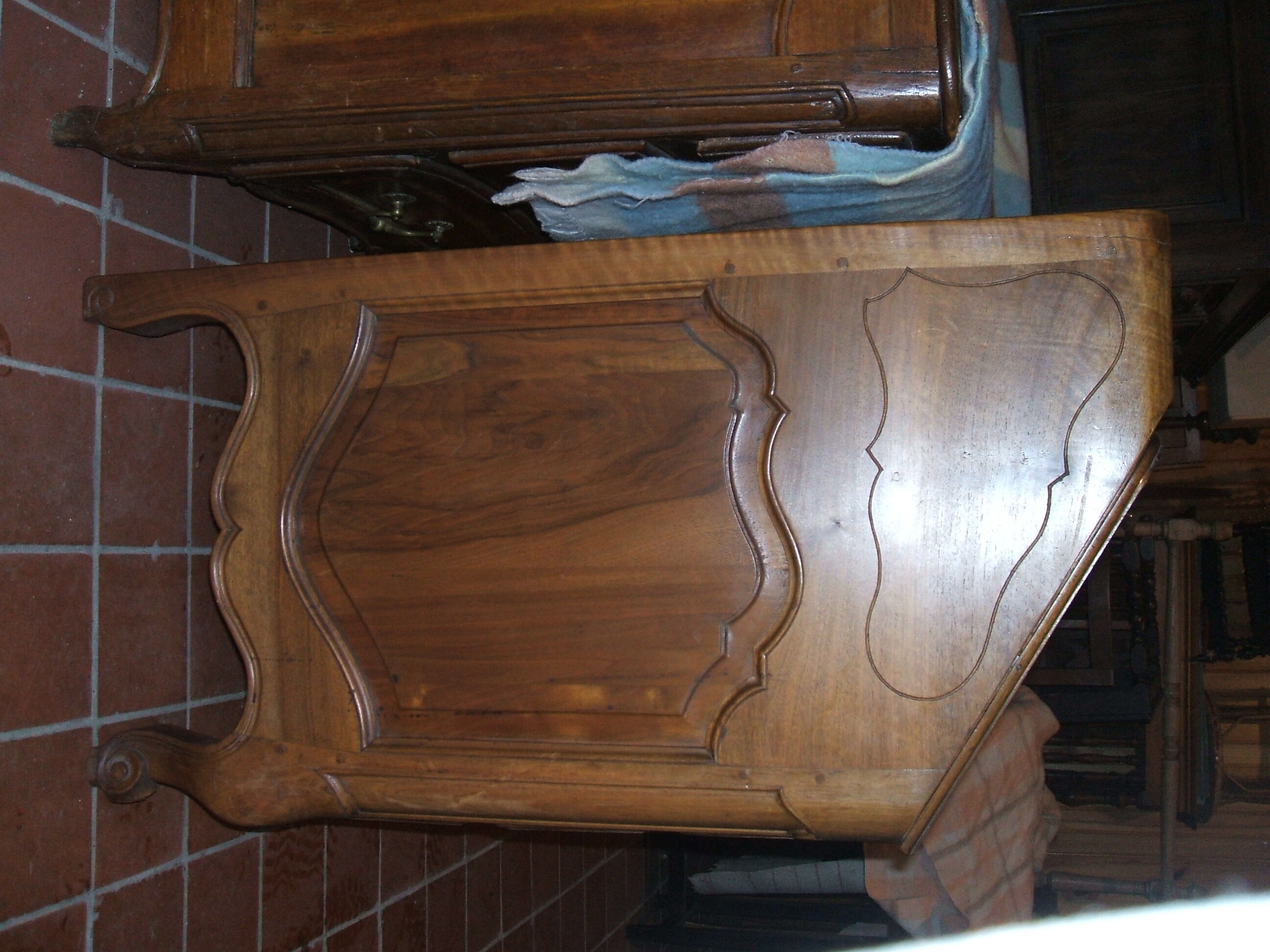 Louis XV style scriban dresser