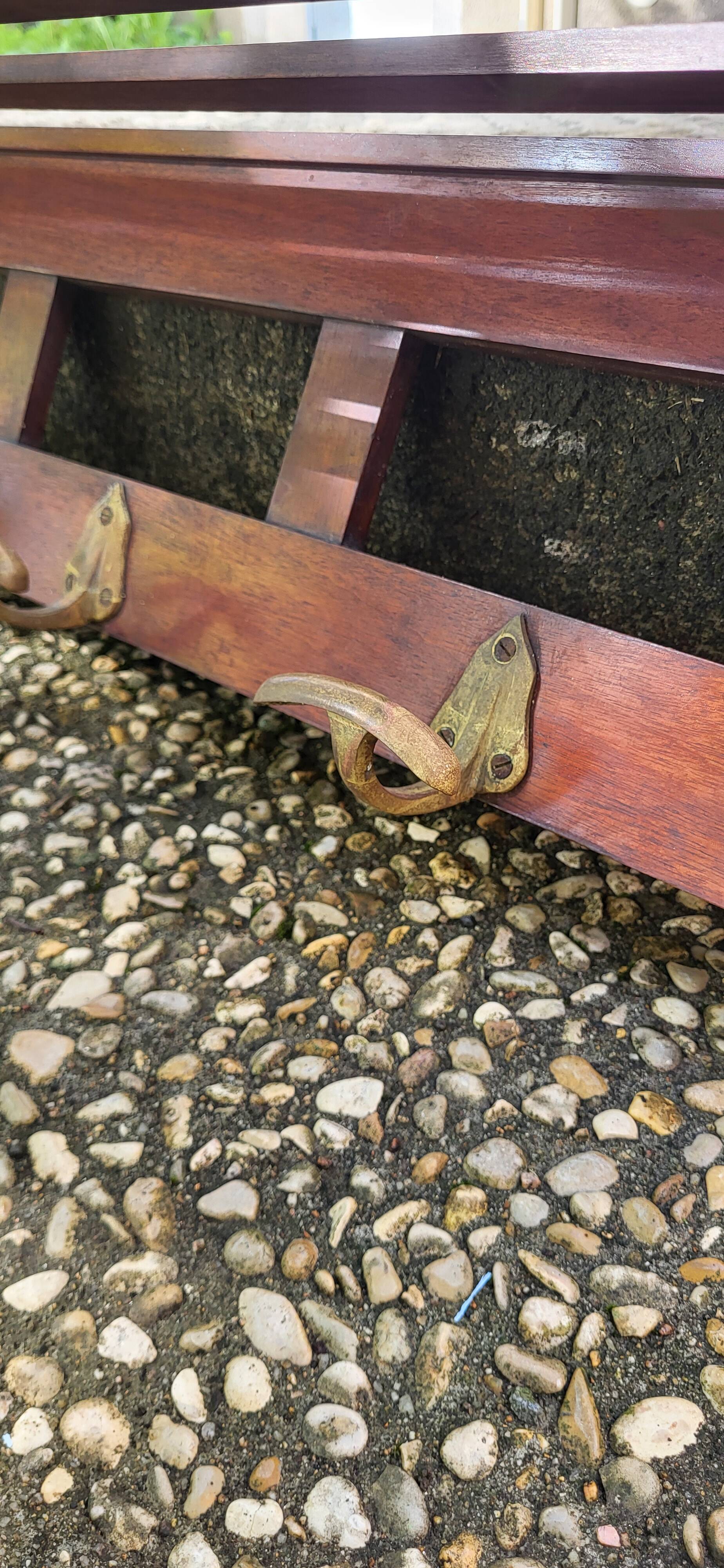 Entrance hall, coat rack