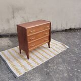 Small vintage chest of drawers