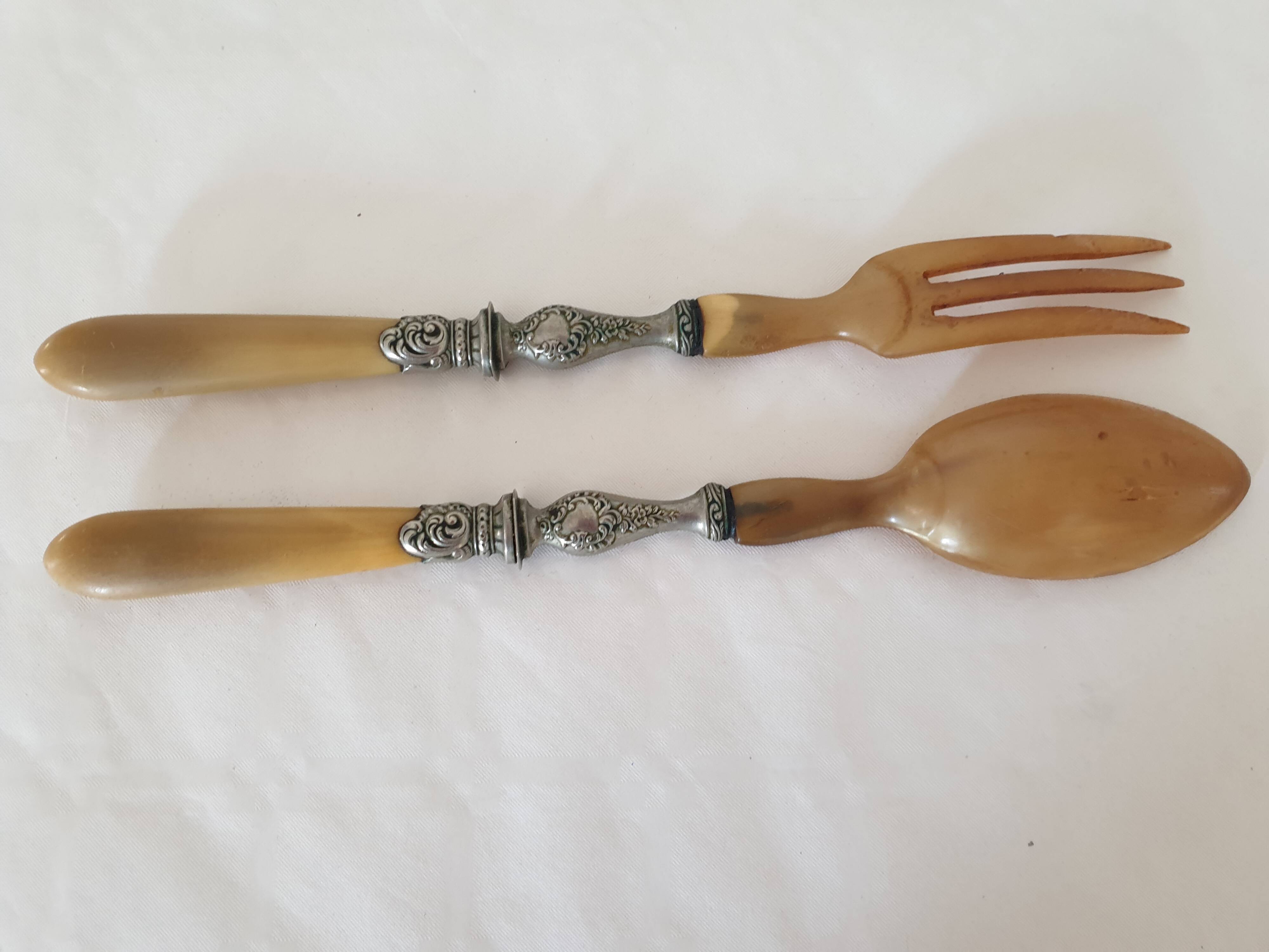 Old horn + silver-plated metal salad servers in their case