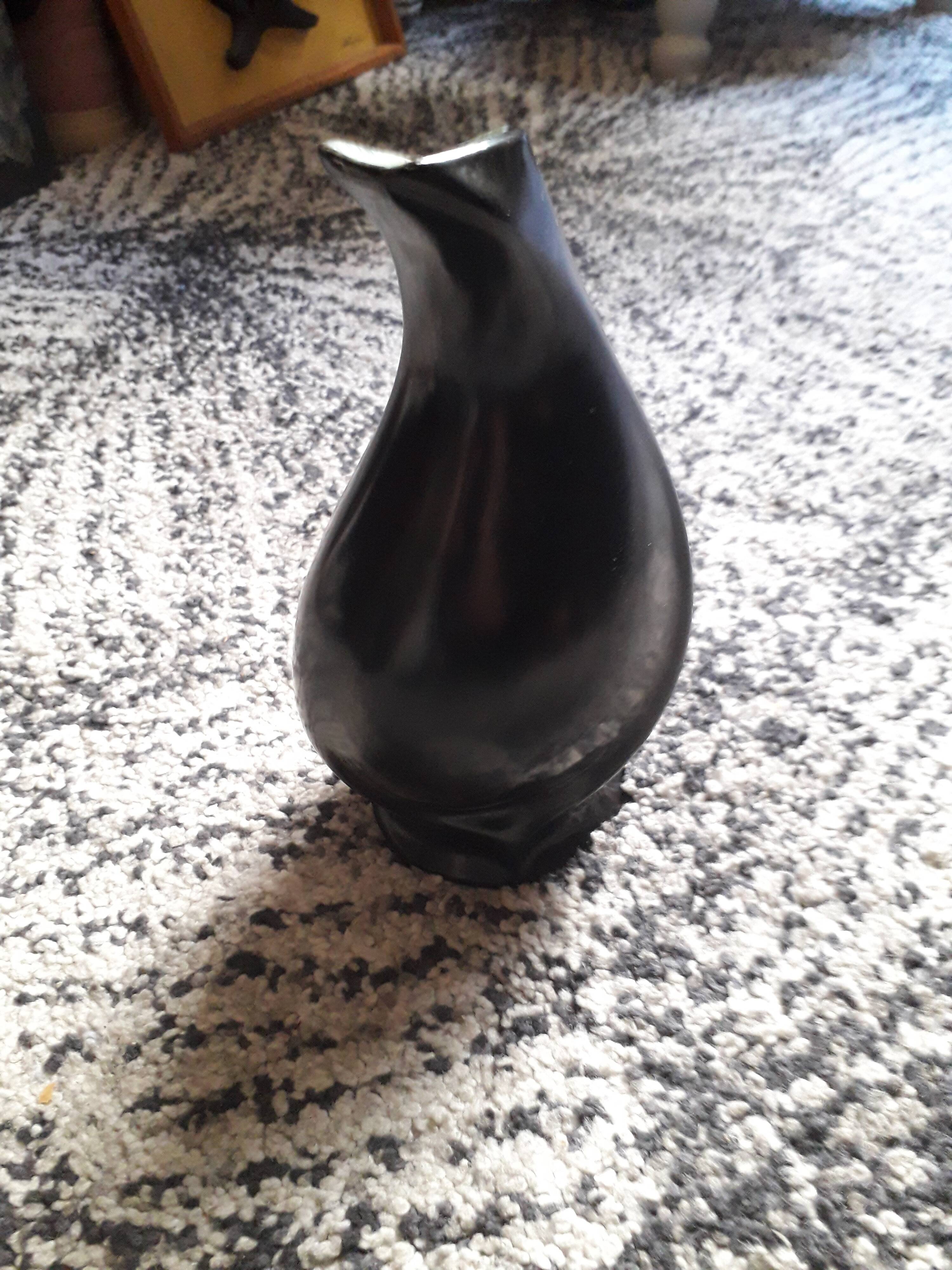 Very original vintage vase signed