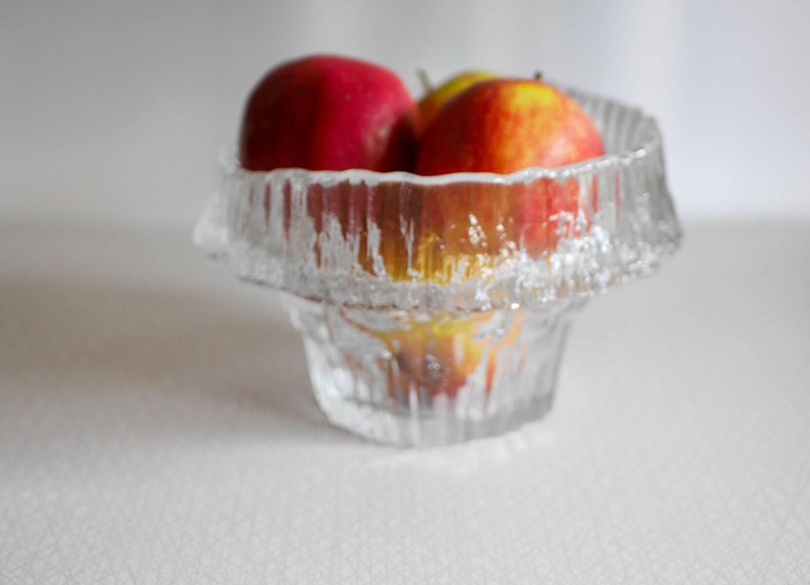 Stellaria art glass bowl by Tapio Wirkkala