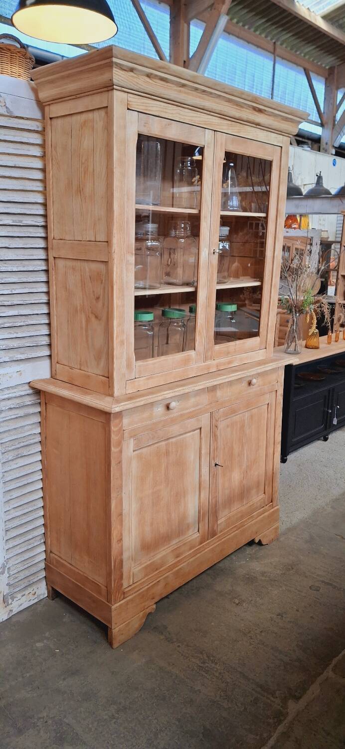 Two-piece glass-fronted buffet