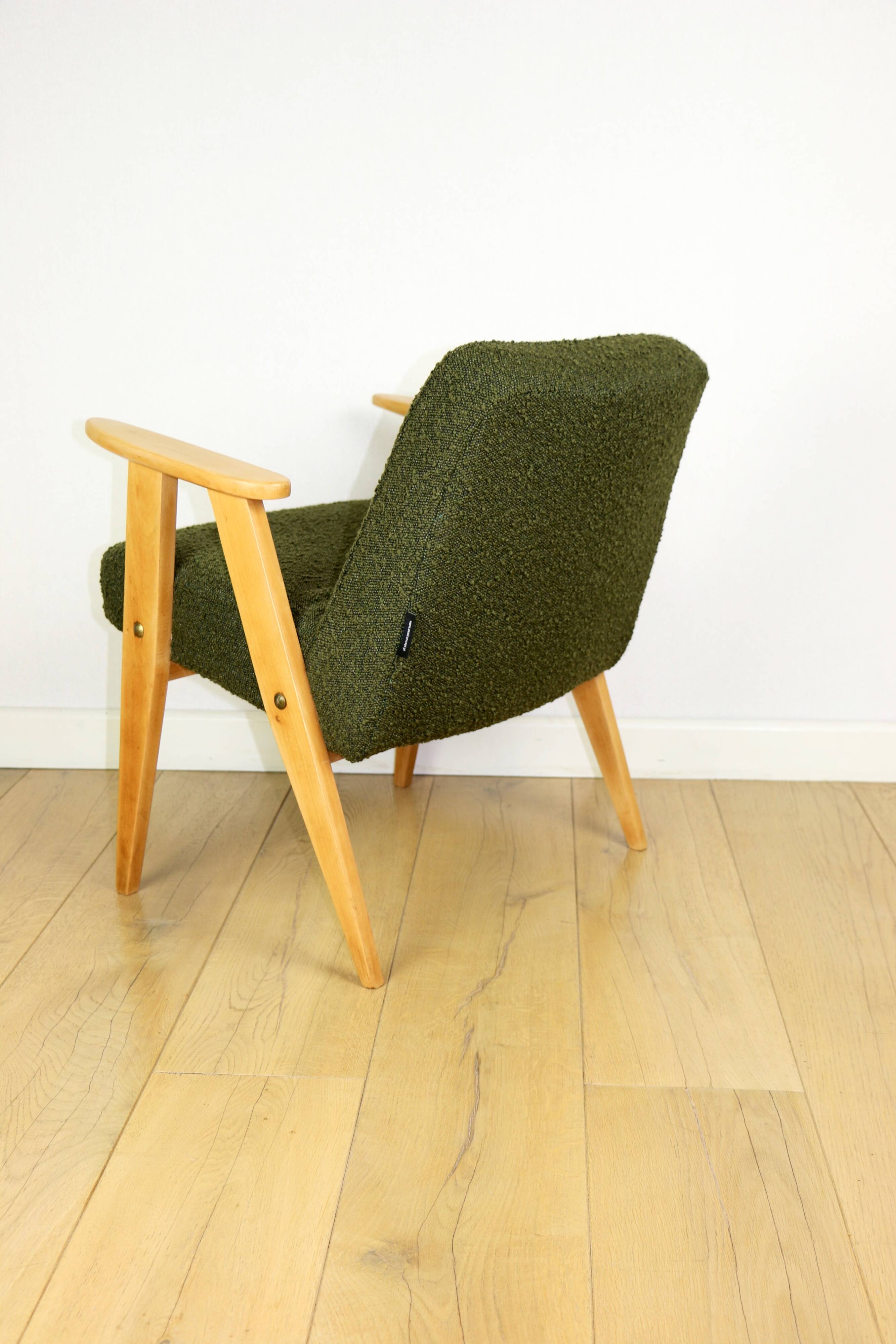 Chierowski 366 armchair, 1970s, olive green vintage boucle - light wood
