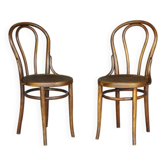 Pair of kohn n°18 1/2 bistro chairs from 1900, wooden seat - no thonet -