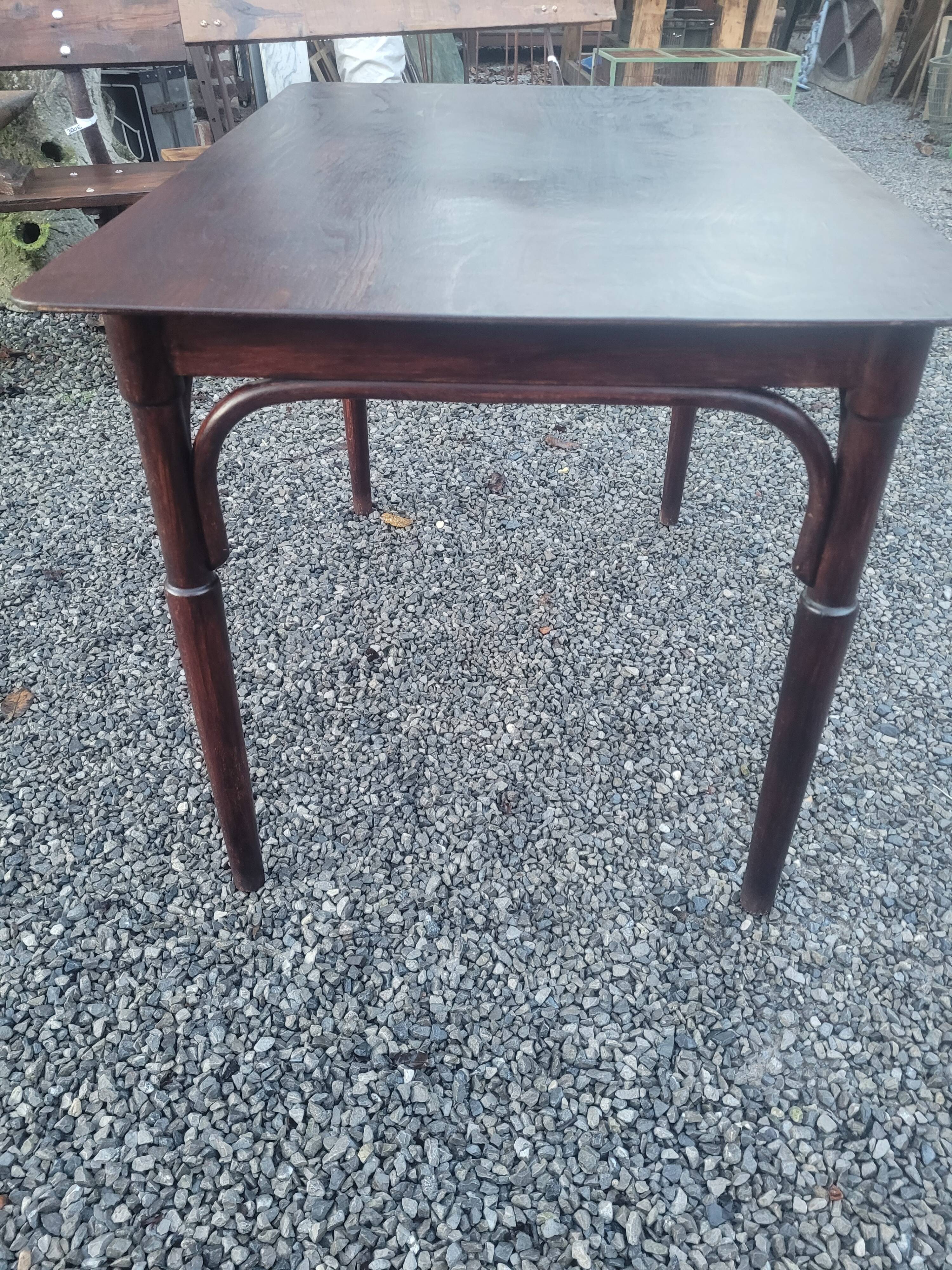 Thonet curved wood bistro table