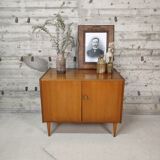 Vintage storage unit