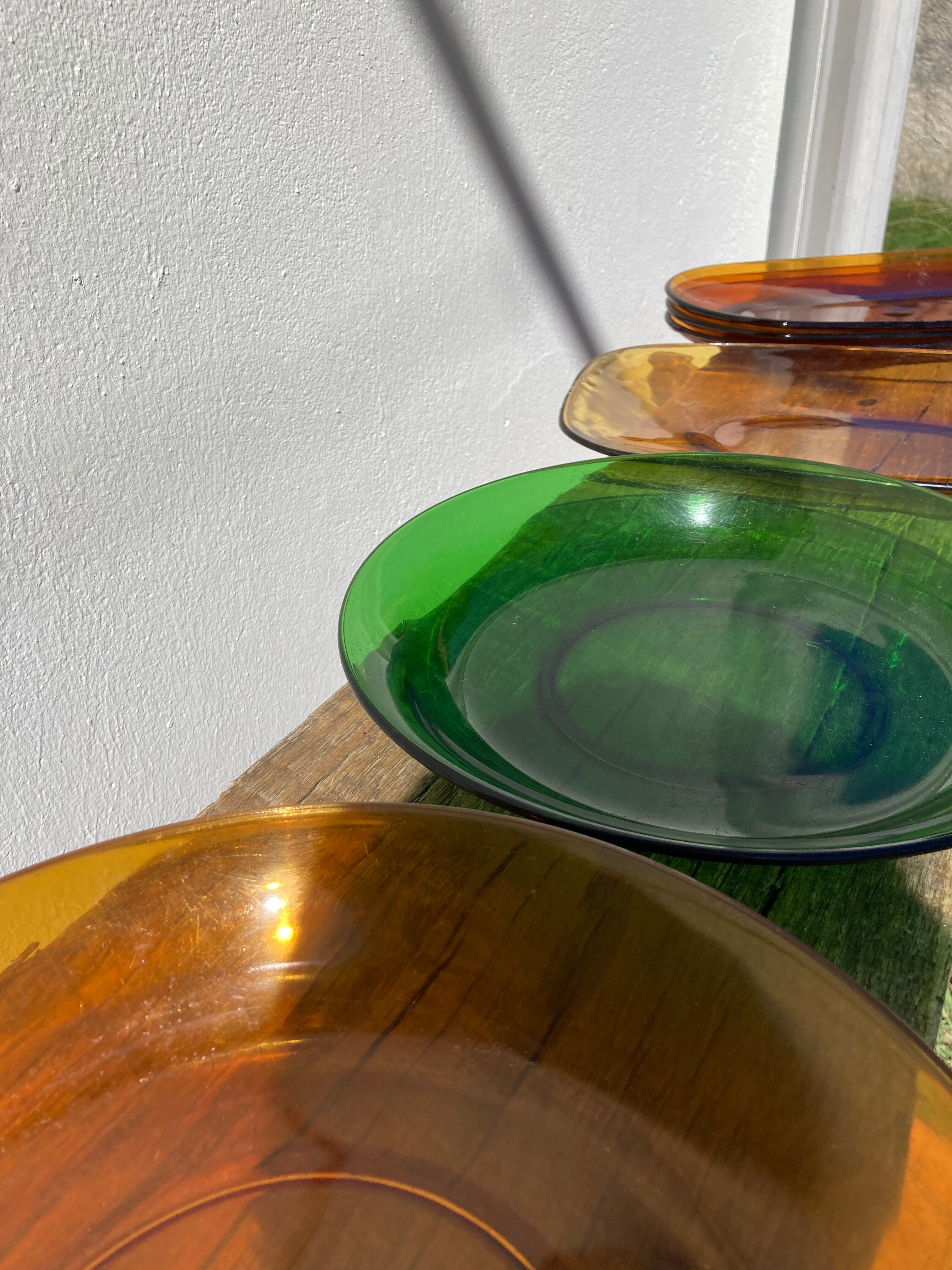 Set of 7 dishes in brown and green vintage glass