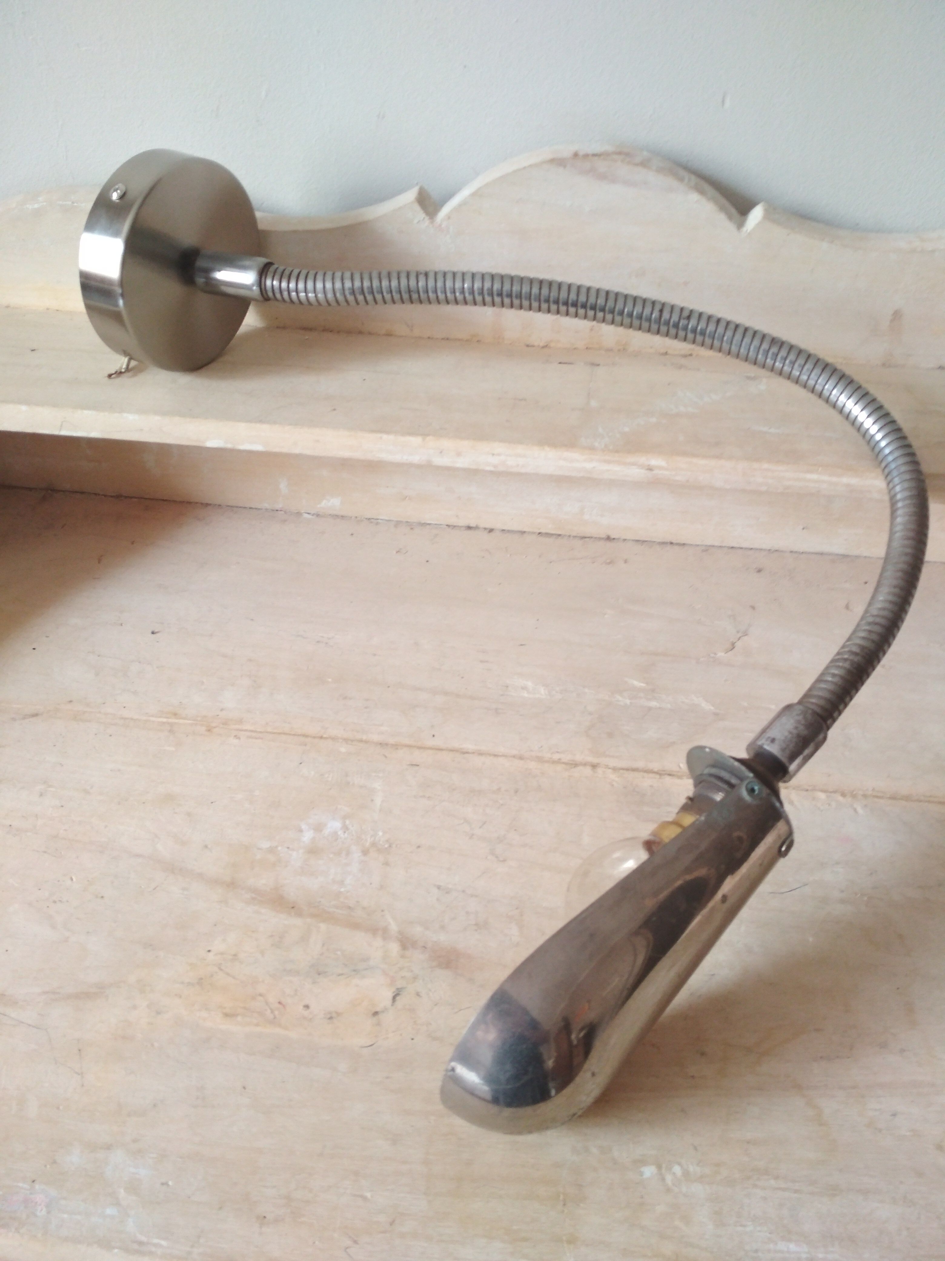 Industrial wall lamp office - flexible rod