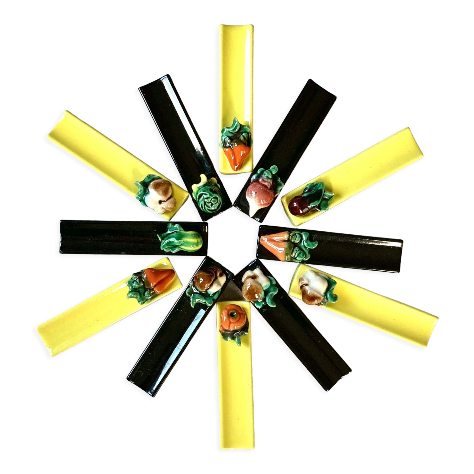 Box of 12 ceramic knife holders slip 50s