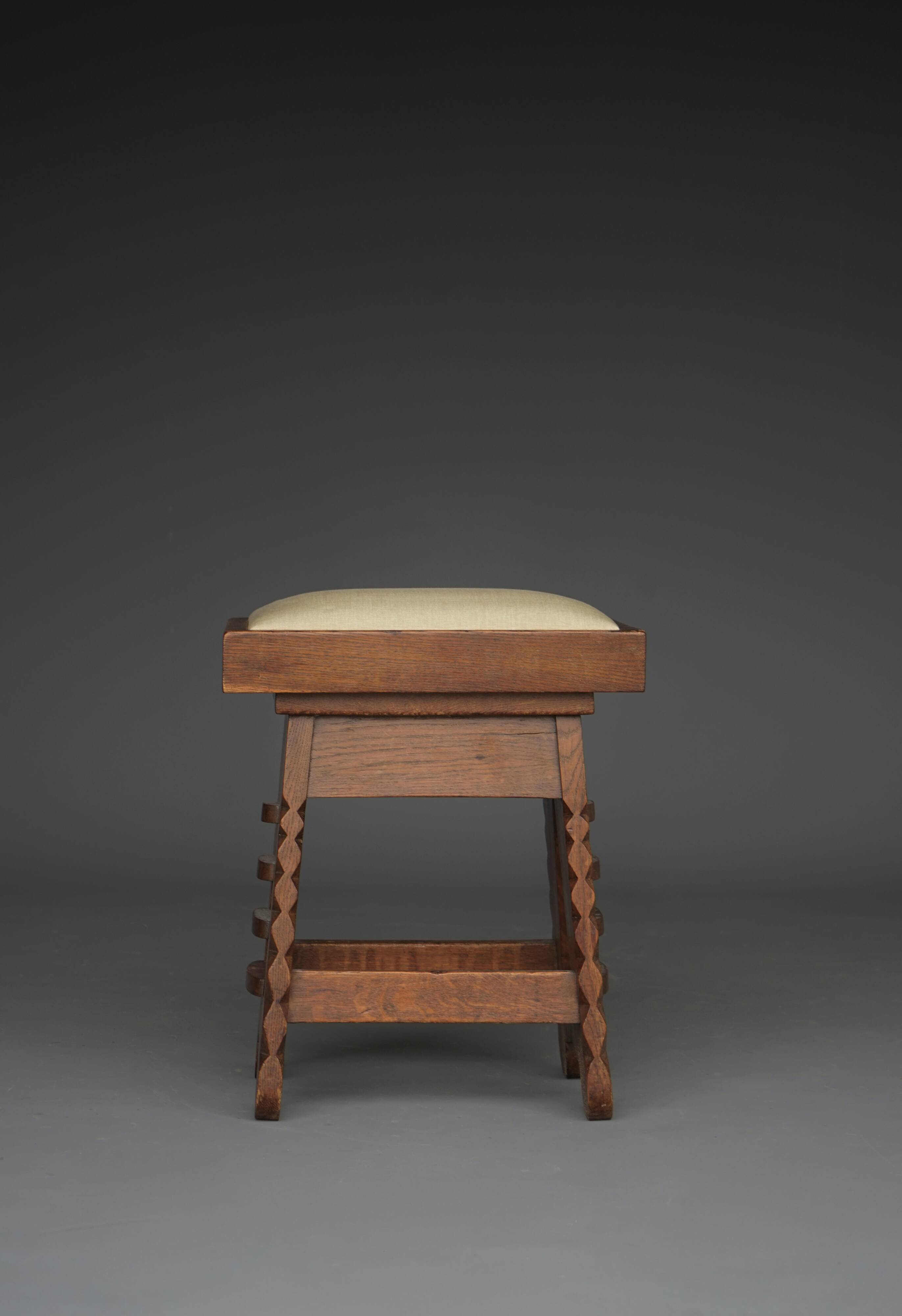 Oak Stool in the manner of architect CJ Blaauw, Amsterdam School /Art Deco