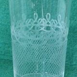 Ensemble 15 anciens verres en cristal gravé