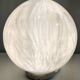 Lampe de table sphérique en verre soufflé de Murano blanc par La Murrina avec Murrines