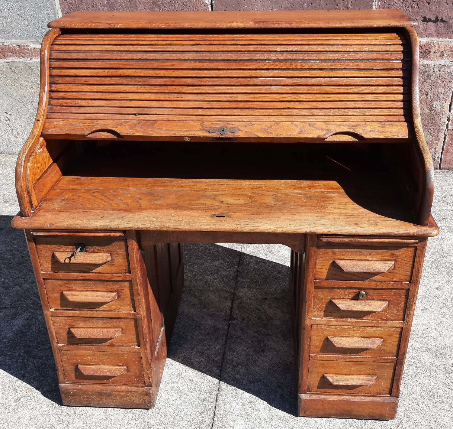 American "Roll Top" desk in oak.