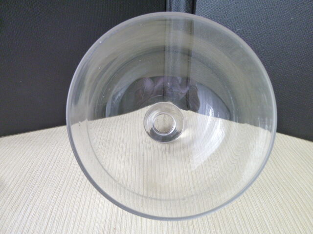 Cheese or butter bell in plain glass