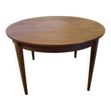 Table style scandinave