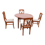Cherry wood shutter table with two extensions + 4 chairs