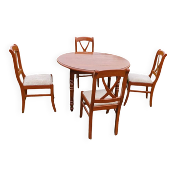 Cherry wood shutter table with two extensions + 4 chairs