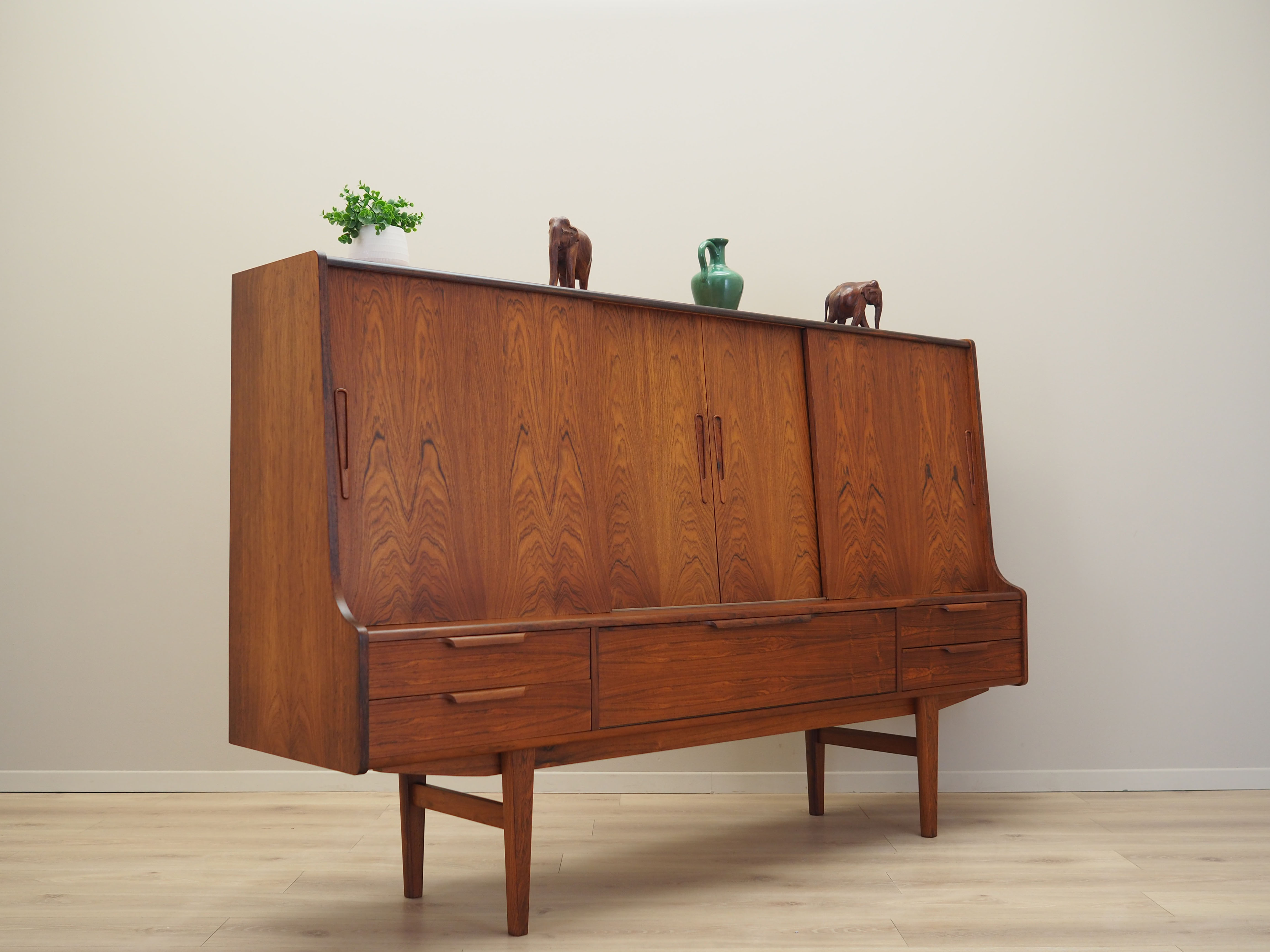 Rosewood highboard, Danish design, 1960s, manufactured by Luno Møbler