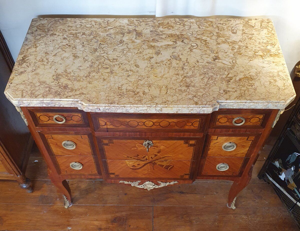 Louis XV, Louis XVI transition chest of drawers - marquetry - 19th century - rosewood