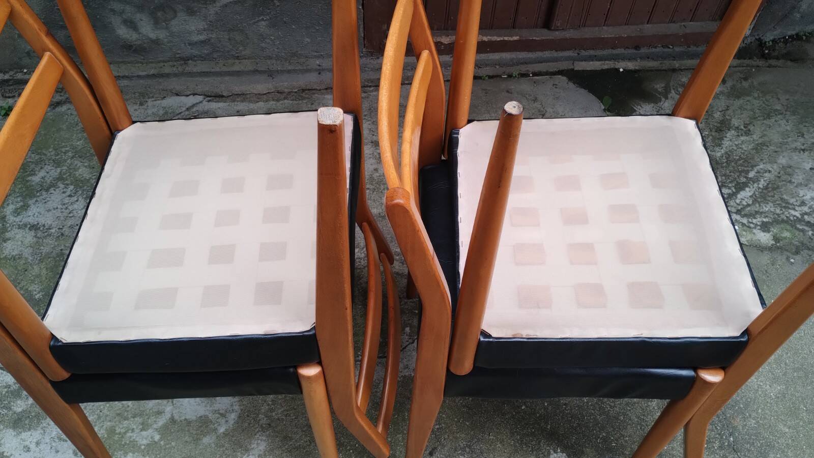 Set of 4 Scandinavian chairs from the 60s