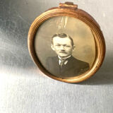 Metal gold colored oval picture frame brass