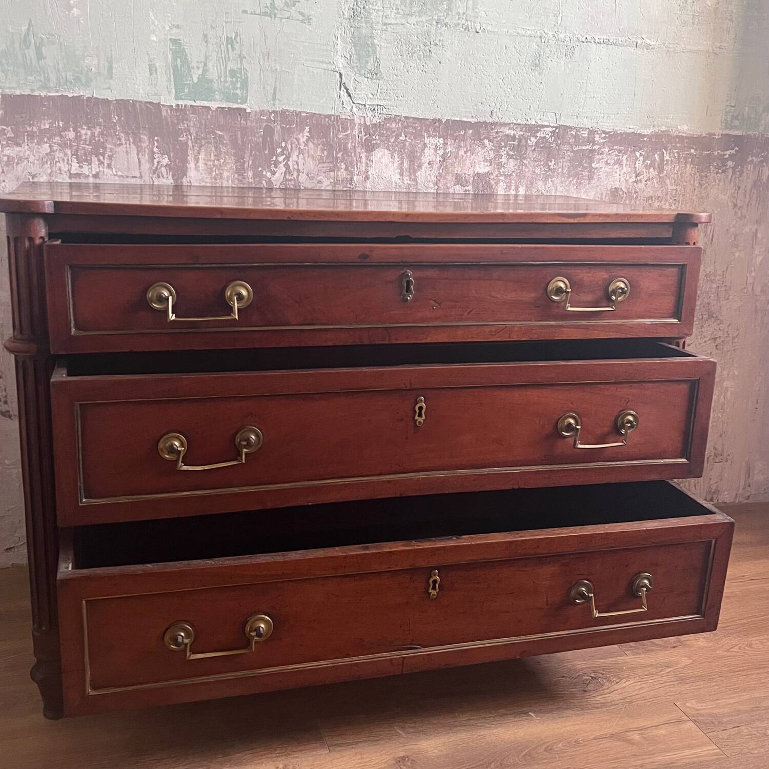 Commode XVIII