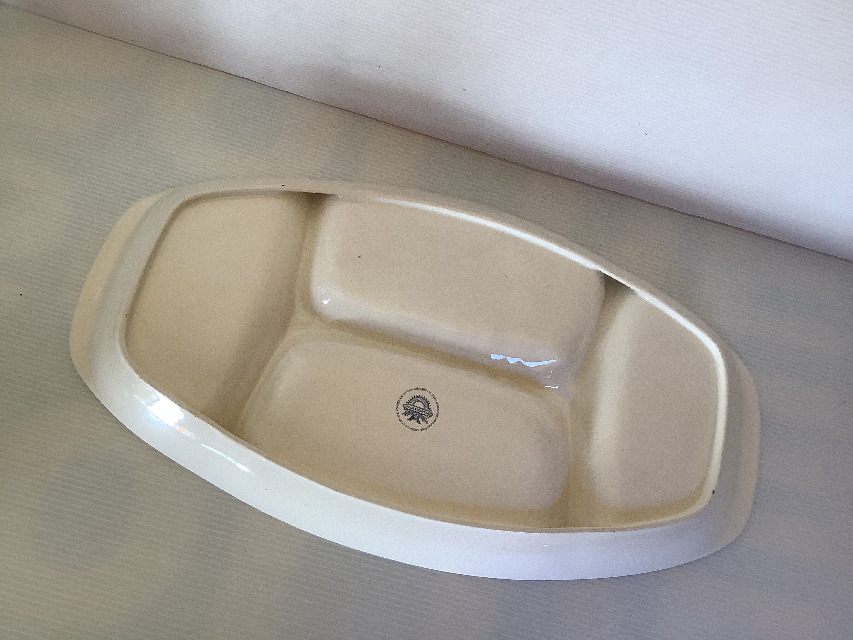 Old large dish Villeroy and Boch