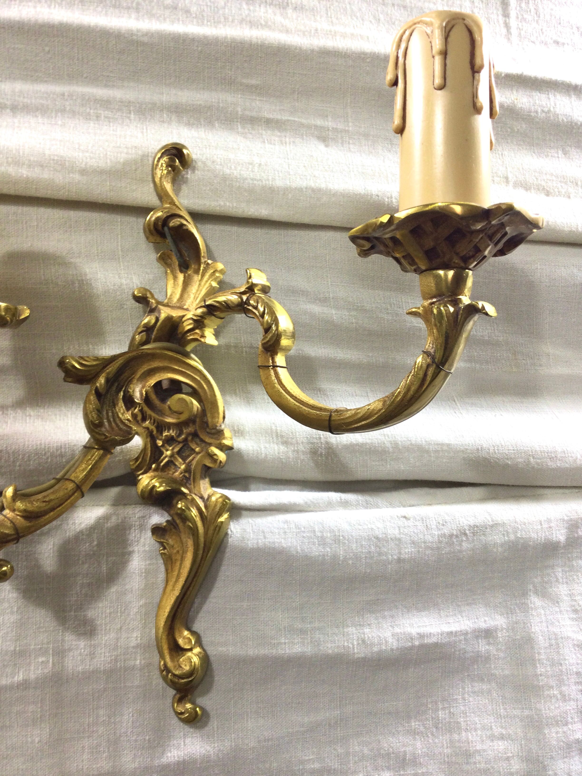 Pair Of Applique 2 Lights Bronze St Louis XV