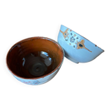 Lot 2 bowls engraved and painted hands