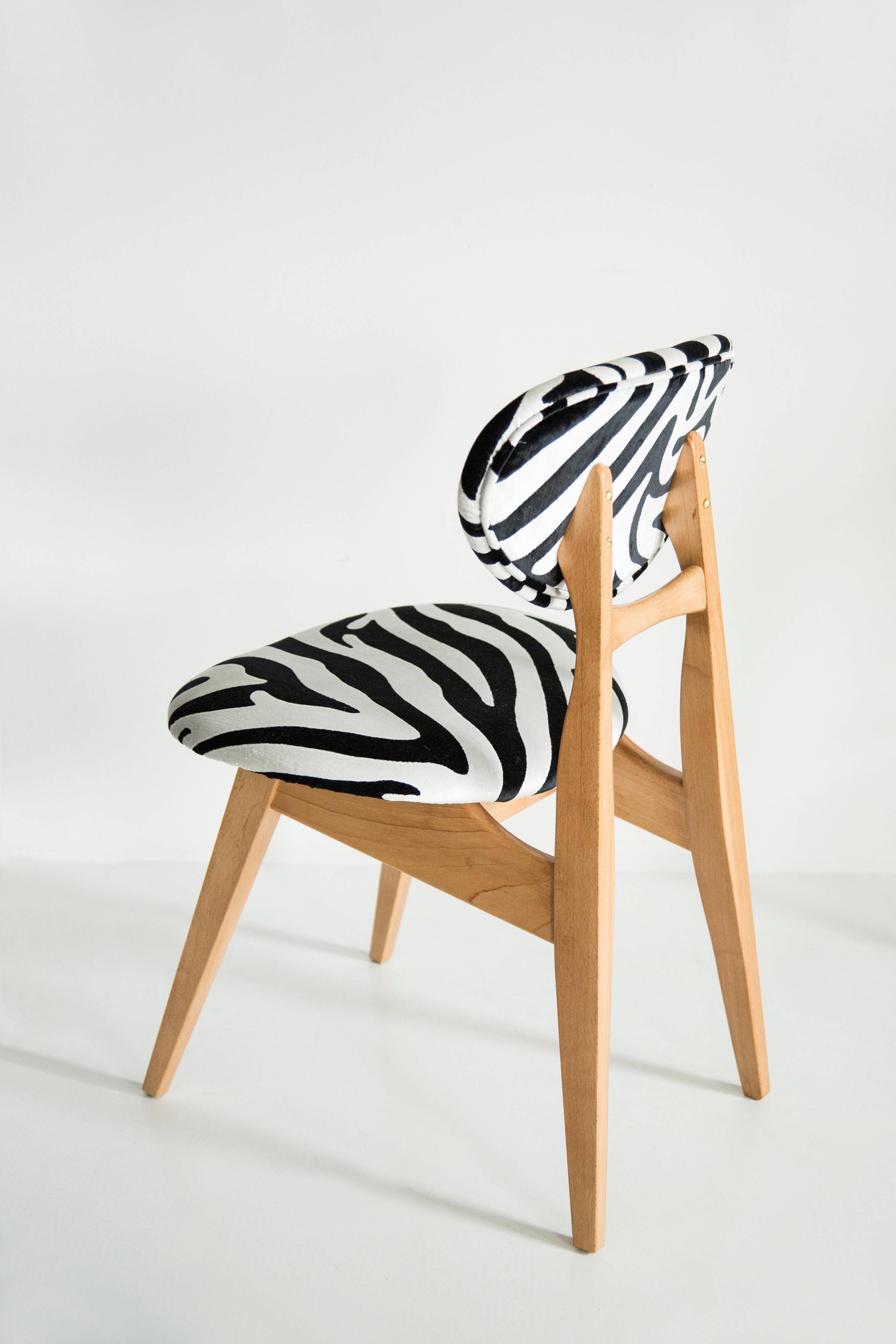 Chaise Zèbre Mid-Century Type 200/128 par J. Kedziorek