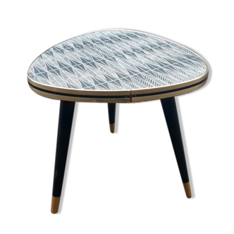 Pedestal table plant 1960