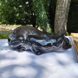 Black ceramic cat