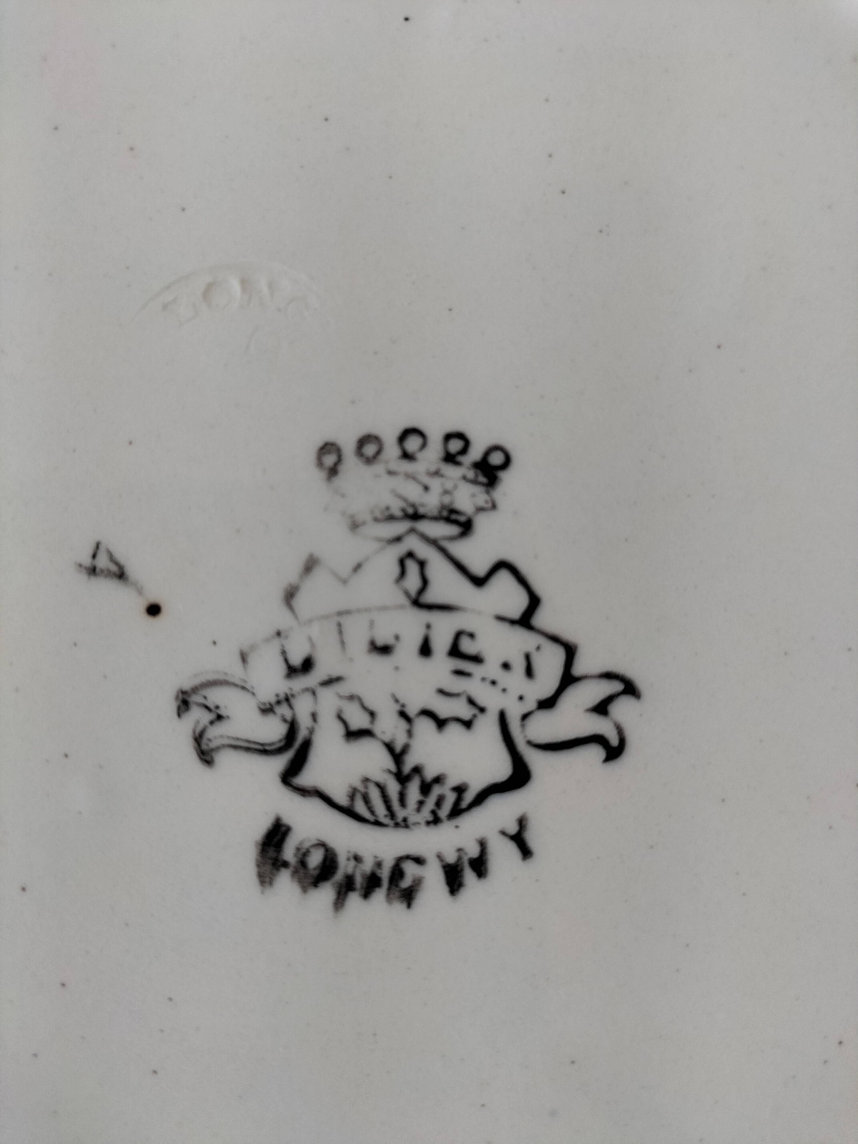 Pair of antique Longwy plates, Didier model, Circa 1870–1910