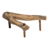 Tabouret tripode primitif Wabi Sabi, France, 18ème siècle