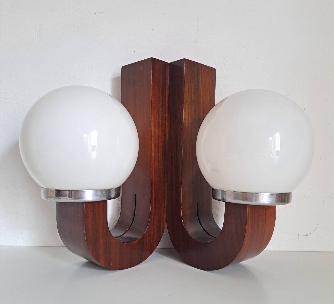 Vintage wooden wall light
