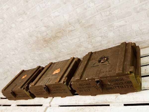 3 caisse industrielles