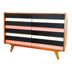 Commode à Tiroirs par